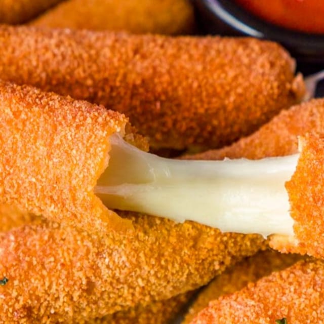 6 Mozzarella Sticks.
